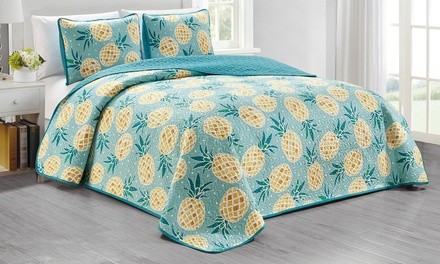 Shabby Chic Coastal Reversible Quilt Set (3-Piece)