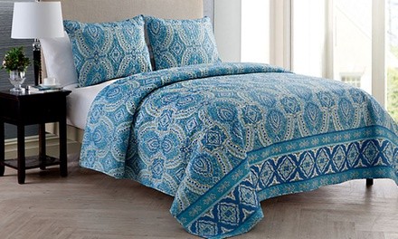 Reversible Lightweight Quilt Set (3-Piece) Multiple Styles Available.