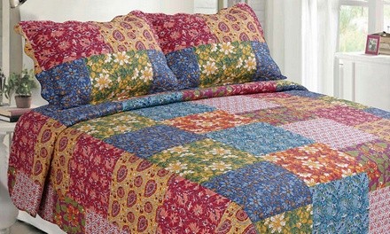 Country Cottage Quilt Sets (3-Piece)