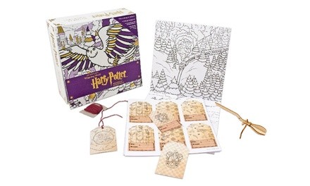 Harry Potter Winter at Hogwarts Magical Coloring Set