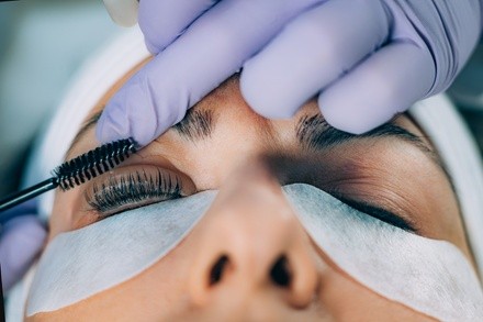 Up to 47% Off on Eyelash Tinting at Mane Body & Sole Salon