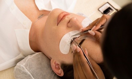 Up to 22% Off on Eyelash Extensions at Lash Life by Jaydn