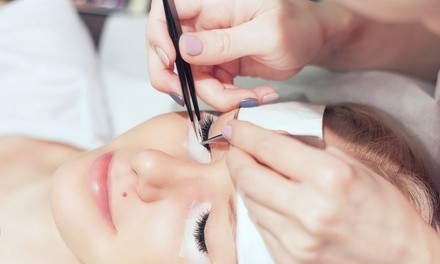 Up to 40% Off on Eyelash Extensions at The Lashing Witch