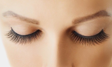 Up to 29% Off on False Eyelash Application at Ov_smkinlashes