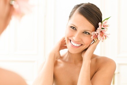 Up to 50% Off on Spa/Salon Beauty Treatments (Services) at La Jolie Salon and Spa