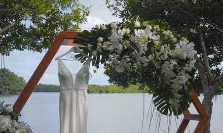 Silver or Gold Wedding Packages from Hawaii Pono Weddings (Up to 44% Off)