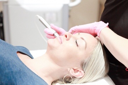 Up to 47% Off on Microdermabrasion at Paramedical Pigments