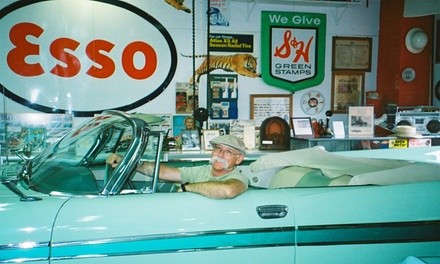 $6 for $10 Worth of Museum Visits — Jerry's Classic Cars Collectibles