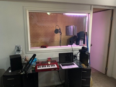 Up to 34% Off on Recording Studio Rental at 3yds, llc