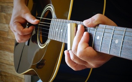 Up to 60% Off on Online Musical Instrument Course at Coyote Guitar Lessons