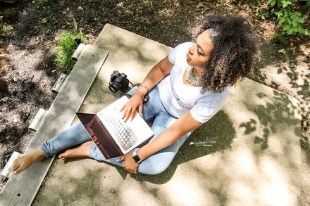 Up to 38% Off on Seasonal Photography at Miles8 photography