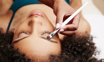 Up to 42% Off on Eyebrow Tinting at SMOOTH ZONE