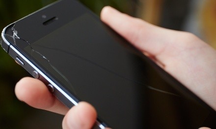 iPhone and iPad Screen Repairs at Refurb Kings (Up to 78% Off). Twelve Options Available. 