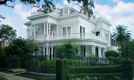 City Tours at Southern Style Tours (Up to 50% Off). Five Options Available.