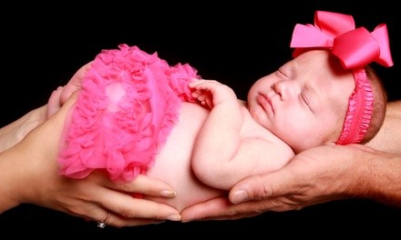 $49 for $350 Worth of Newborn Photo Shoot at Hollywood Photo Studios