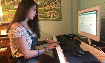 $50 for Private 30-Minute Piano Lessons for One Month from Carr Keys Music School ($99 Value)