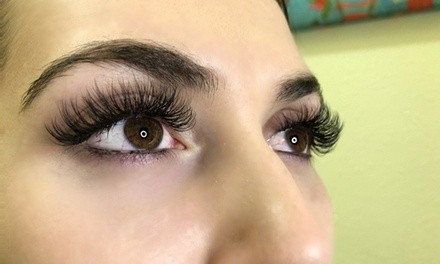 Full Set of Luxe, Volume Classic, or Super Luxe Eyelash Extensions at Perfect Lash (Up to 56% Off)