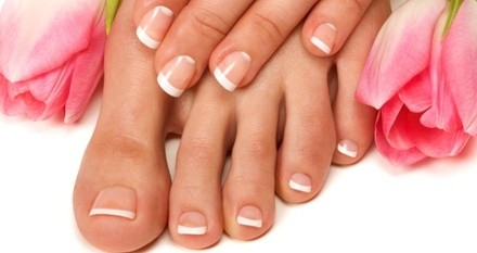 Up to 29% Off Manicure & Pedicure at Twinkle Nails Studio