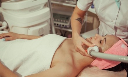 Up to 79% Off on Liposuction - Non-Invasive Laser (iLipo) at Embellished Body Sculpting