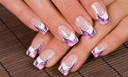 Up to 40% Off on Nail Spa/Salon - Manicure at Spa Empressnem Salon