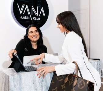$19.50 for One B12 Shot at Vana Laser Club ($40 Value)