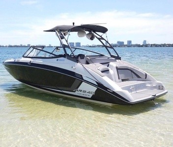 Up to 40% Off on Motorboat Rental at Princess Boat Rentals In Miami