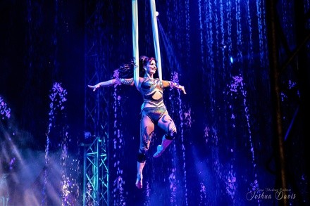 Cirque Italia - Water Circus: Silver Unit (August 5–8)