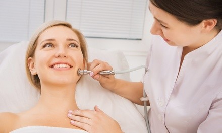 Up to 65% Off on Microdermabrasion at Facial and Massage by Camila Hoffmann