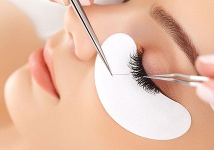 Up to 50% Off on Eyelash Extensions at Beauty Full Life