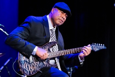 Bernie Williams and His All-Star Band on August 29 at 4 p.m.