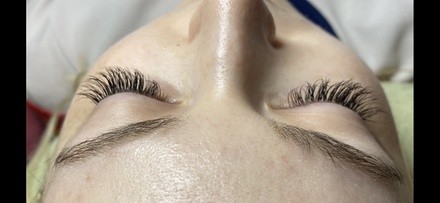 Up to 62% Off on False Eyelash Application at Queen Be Lashed