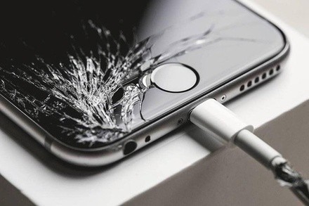 Up to 34% Off on Mobile Phone / Smartphone Repair at A-List Wireless