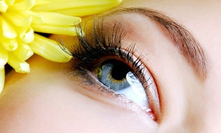 $63 for a Full Set of Eyelash Extensions at Beatrice Salon ($120 Value)