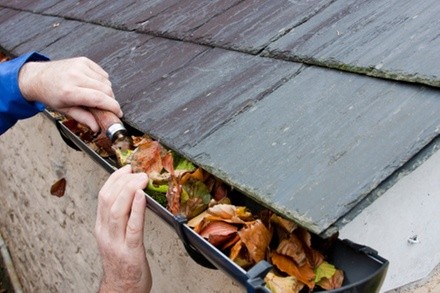 Up to 39% Off on Gutter Cleaning at ATL Quick Clean Pressure Washing