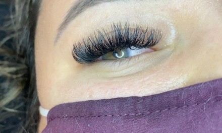 Up to 25% Off on False Eyelash Application at Emily Pearl Lashes