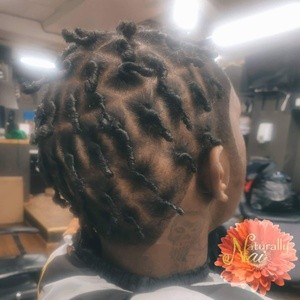 Up to 40% Off on Salon - Hair Locking/Dreadlocks at Naturally Khenetic