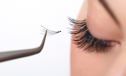 Up to 48% Off on Eyelash Extensions at Lux Beauty Lounge