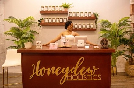 Up to 25% Off on Spa / Salon Beauty Treatments at Honeydew Holistics