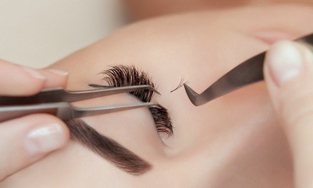 Up to 60% Off on False Eyelash Application at The Modern Heiress