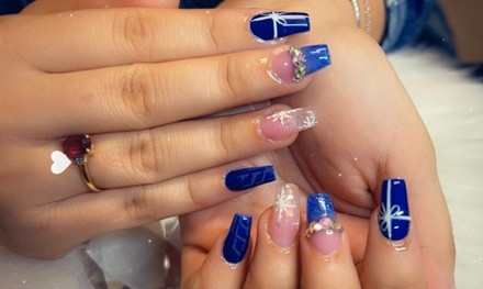 Up to 32% Off on Nail Design at “Cynn’s Beauty Bar” inside The Glam Club