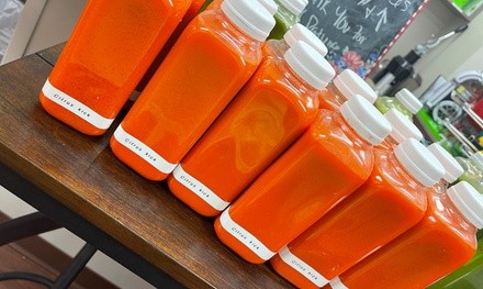 Up to 58% Off on Juice Cleanse / Detox Diet (Retail) at Honey’z Plates In The Juice Bar Cafe