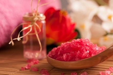 Up to 37% Off on Spa / Salon Beauty Treatments at Glow Forth Esthetics