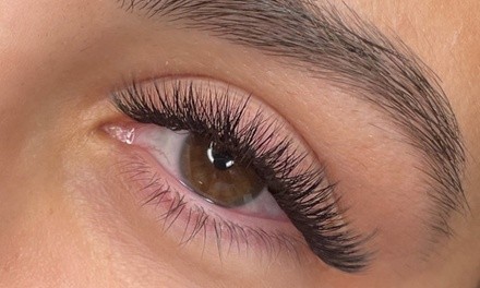 Up to 40% Off on Eyelash Services at CEBEAUTI