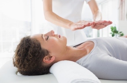 Up to 44% Off on Reiki at Mia Moon Creations