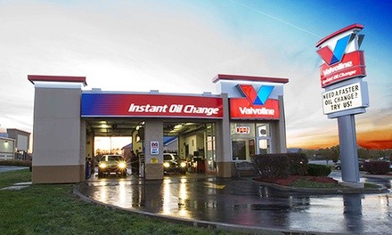Synthetic Blend or Synthetic Oil Change Valvoline Instant Oil Change (Up to 34% Off)