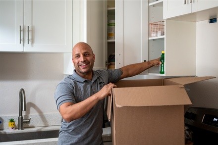 Up to 90% Off on Moving Services at Elite Furniture Moving